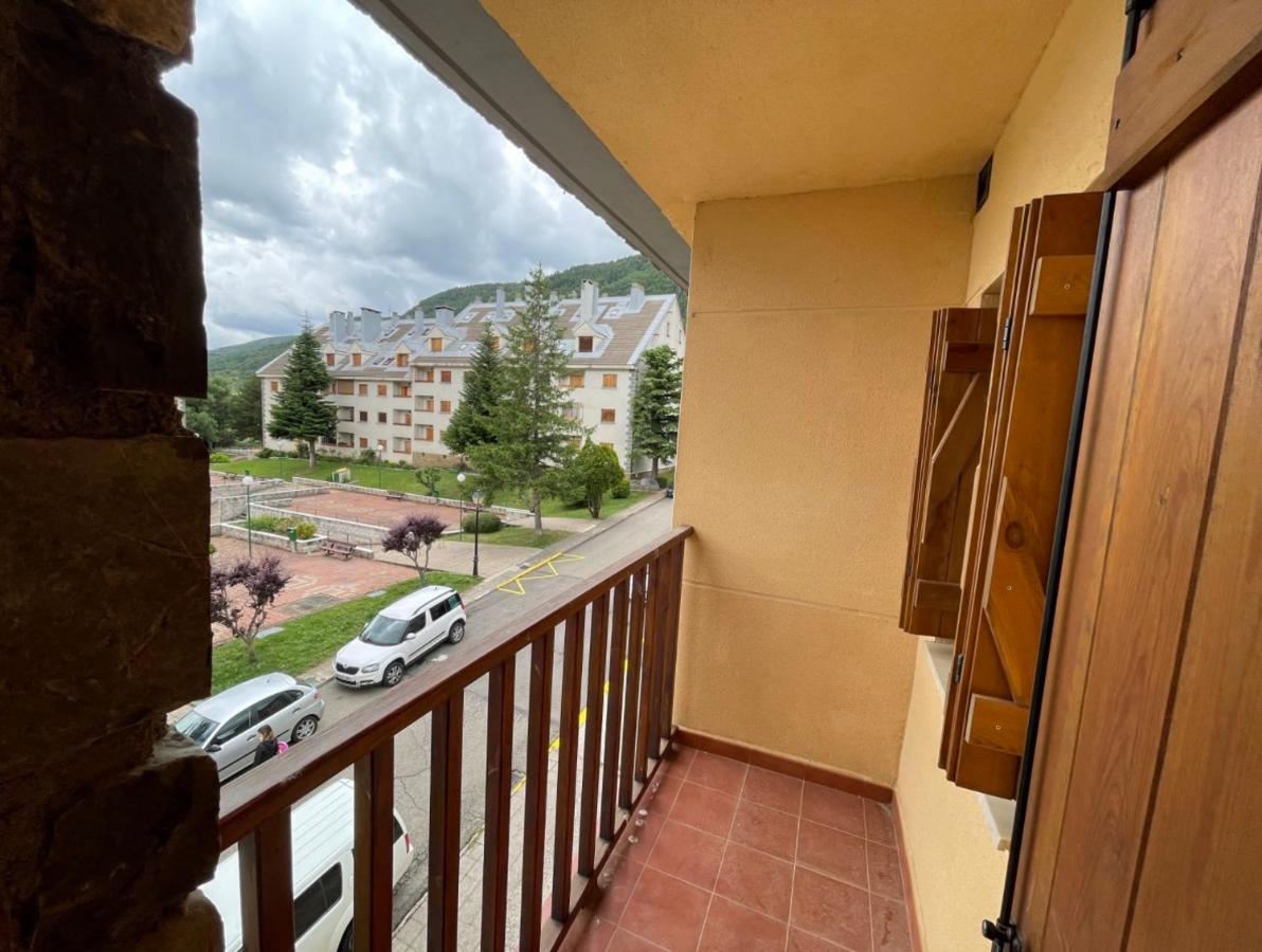 Apartamento El Falcar Villanúa Eksteriør bilde